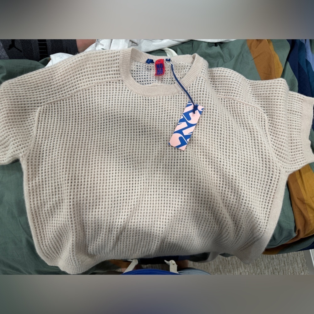 NWT Noname Cashmere Amelia Mesh Open-Knit
Top in cream/off white Sz M - Picture 6 of 8